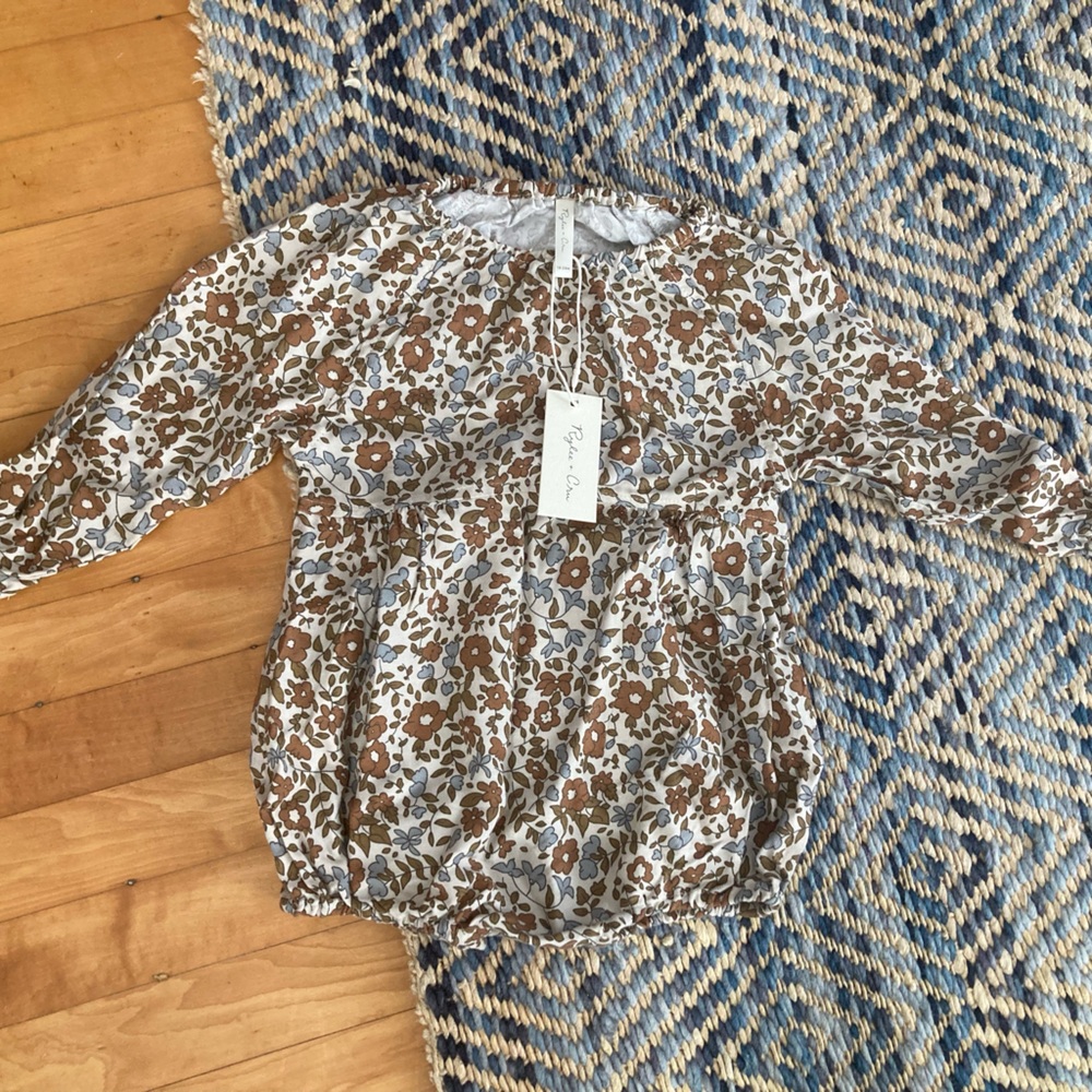 NWT. Rylee and Cru Bloom Floral Bubble Romper. 18-24 mons.